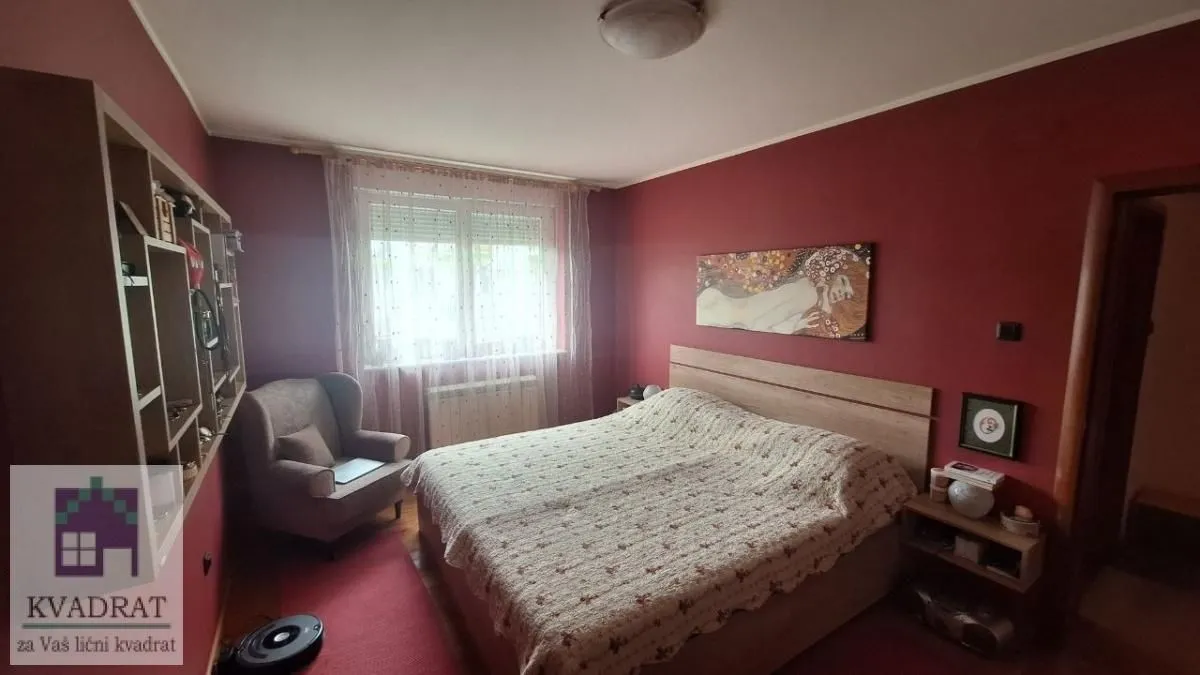 Prodaja, četvorosoban stan, 115m², Grbavica, Novi Sad Sve Podlokacije