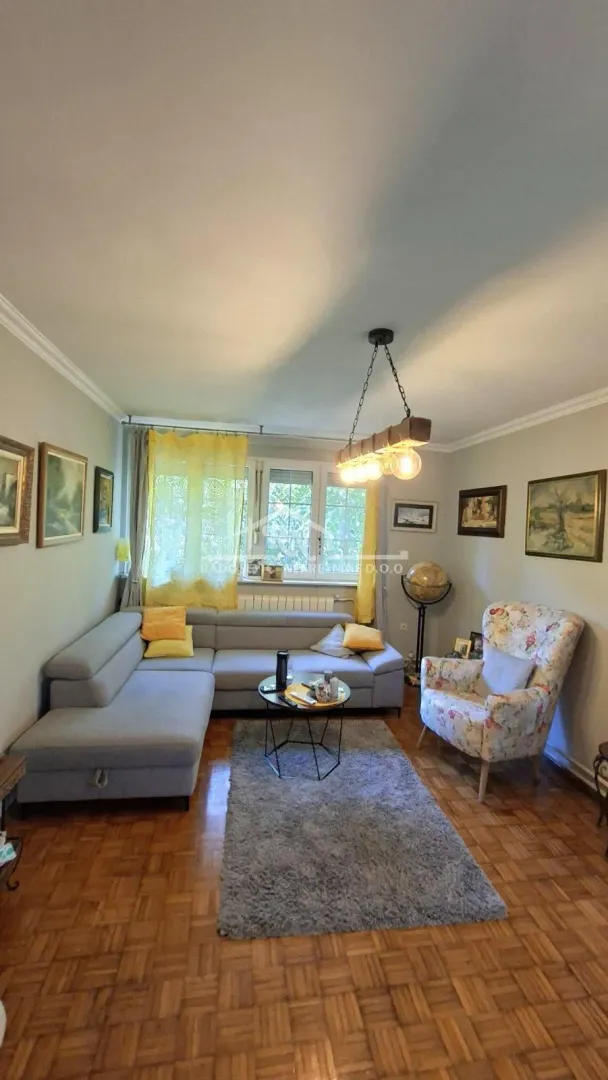 Prodaja, trosoban stan, 69m², Voždovac Sve Podlokacije, Beograd