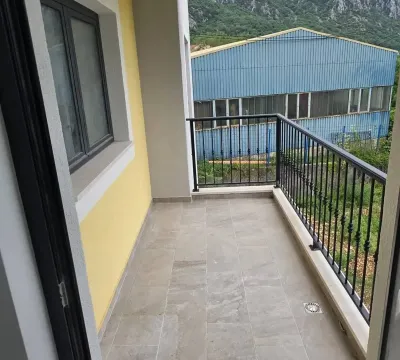 Prodaja, trosoban stan, 96m², Centar, Kotor - image 8