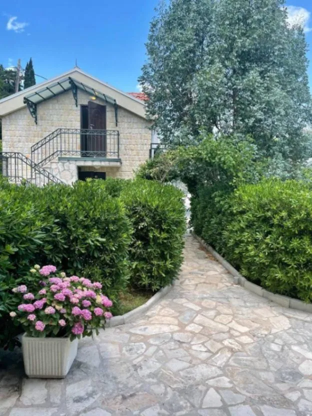 Sale, house, 240m², Prčanj, Kotor