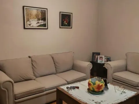 Prodaja, dvosoban stan, 57m², Stanovo, Kragujevac - image 1