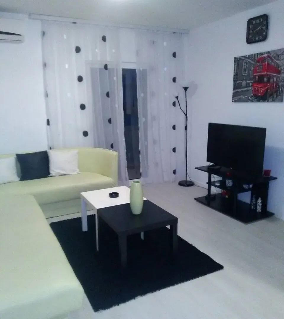 Sale, house, 290m², Šušanj, Bar