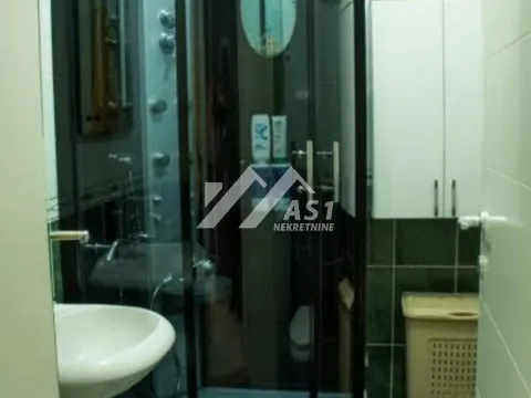 Rent, one bedroom apartment, 40m², Grbavica, Novi Sad Sve Podlokacije - image 10