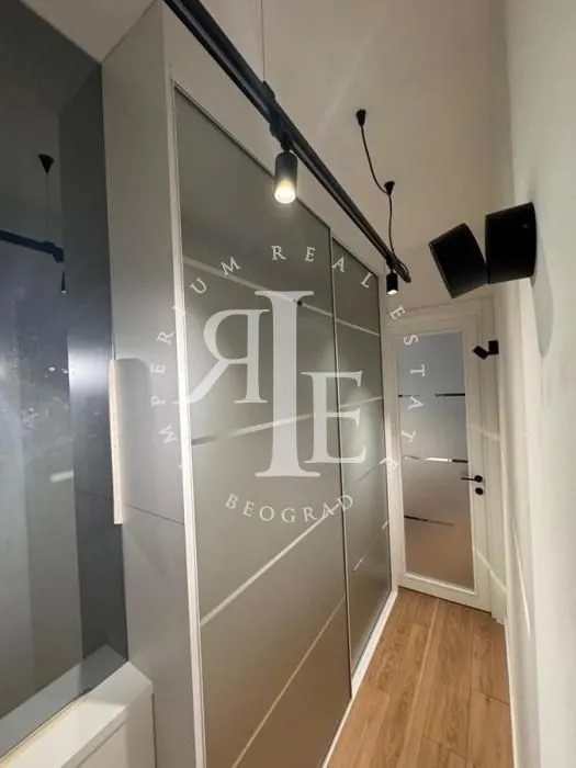 Rent, apartment, 35m², Stari Grad, Beograd