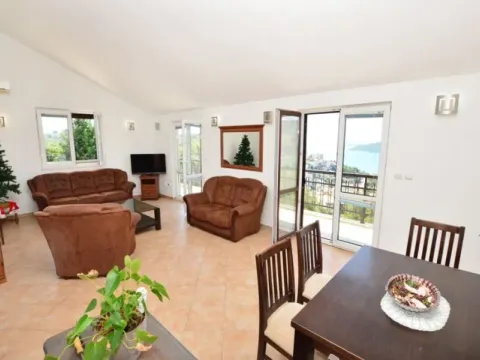 Prodaja, kuća, 299m², Topla, Herceg Novi - image 12