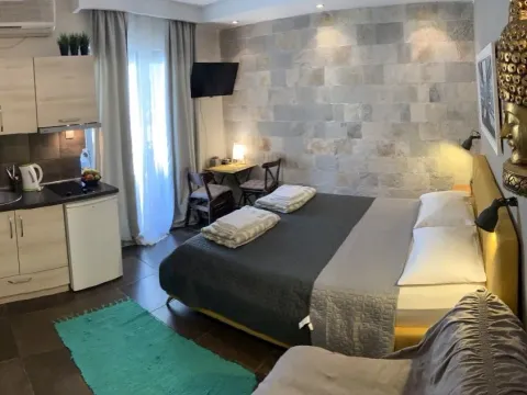 Prodaja, kuća, 280m², Centar, Budva - image 15