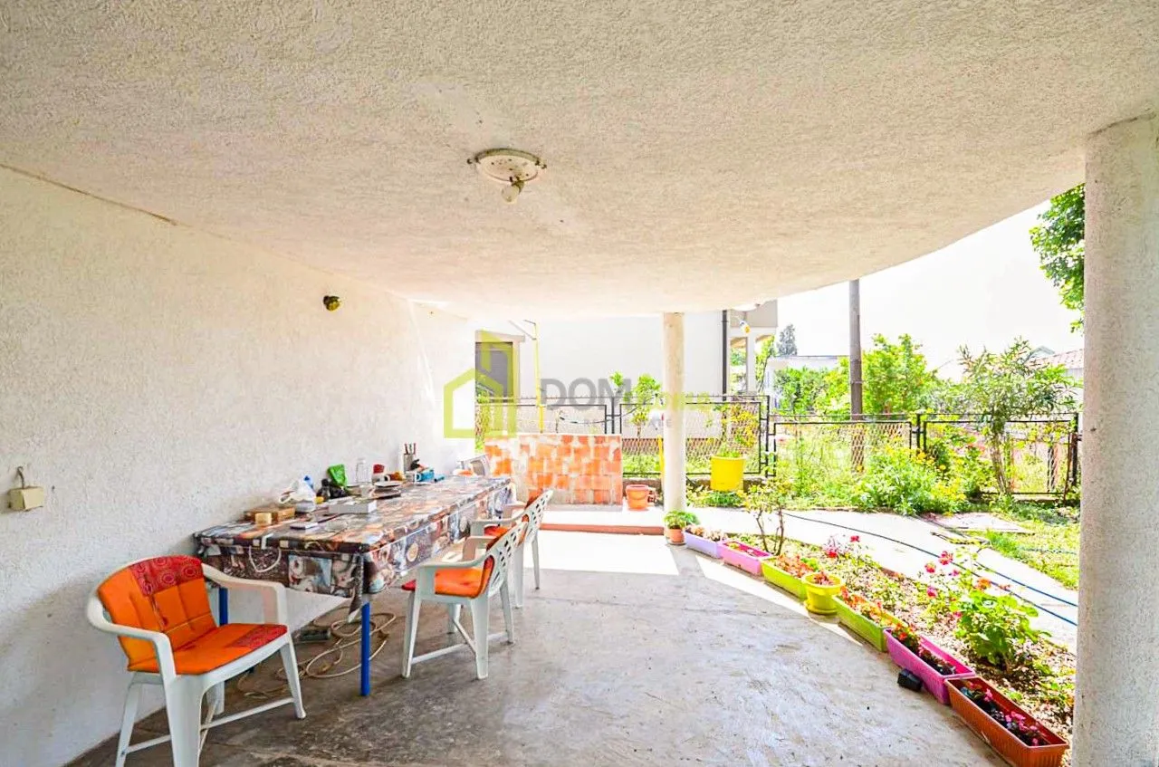 Sale, house, 190m², Bar, Crna Gora