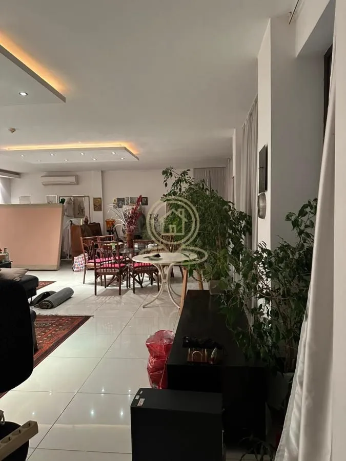Sale, office space, 160m², Šumice, Beograd