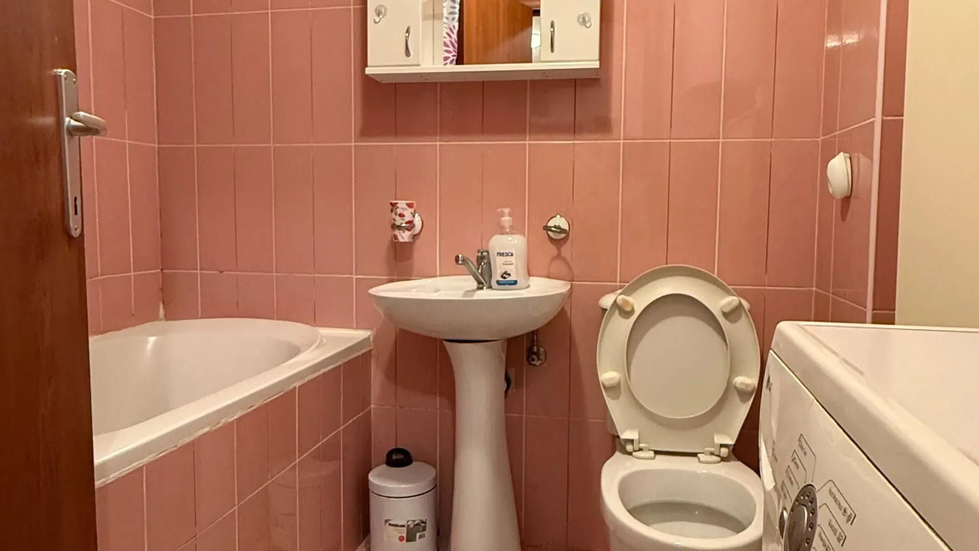 Stan-na-dan, dvosoban stan, 45m², Stari Aerodrom, Podgorica