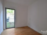 Sale, two bedroom apartment, 75m², Dobrota, Kotor - image 8