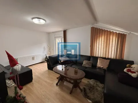 Prodaja, kuća, 181m², Kajsijar, Jagodina - image 20