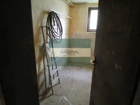 Prodaja, kuća, 308m², Bresje, Jagodina - image 16