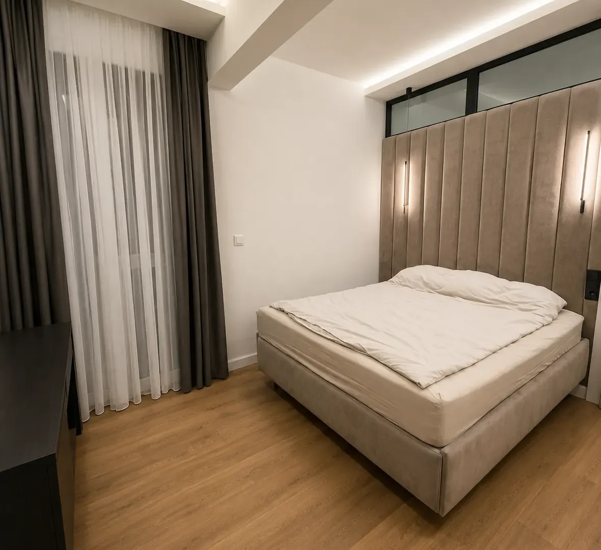 Prodaja, dvosoban stan, 78m², Soho City, Bar
