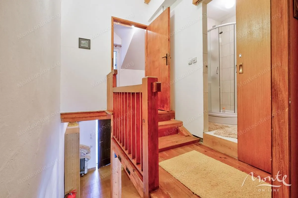 Prodaja, kuća, 67m², Orahovac, Kotor