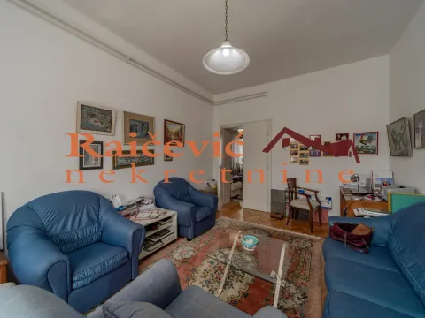 Prodaja, četvorosoban stan, 115m², Stari Grad, Beograd - image 7