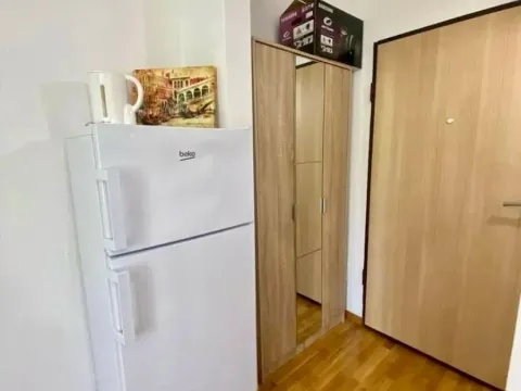 Prodaja, garsonjera, 21m², Centar, Tivat - image 6