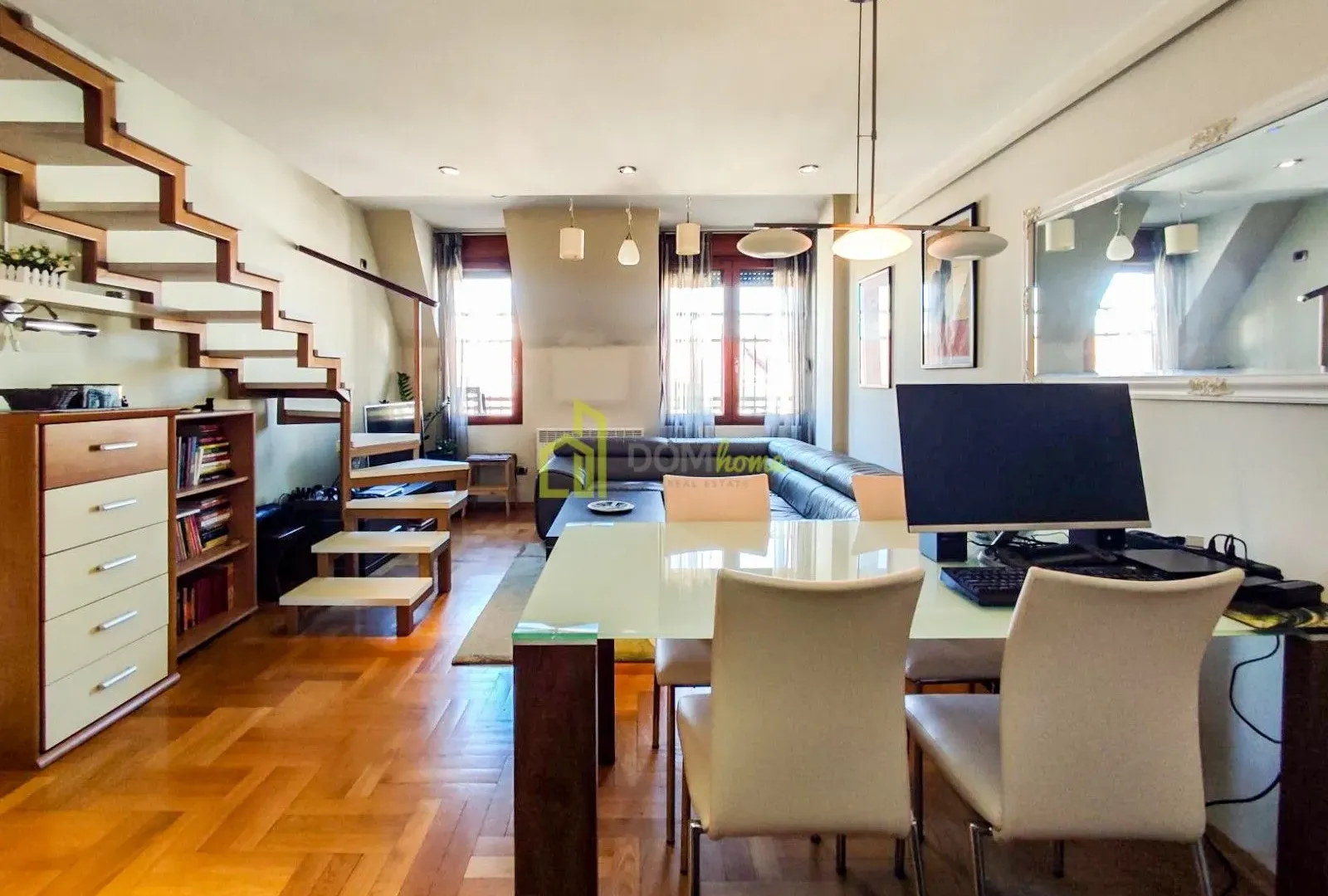 Prodaja, jednosoban stan, 70m², Centar, Podgorica