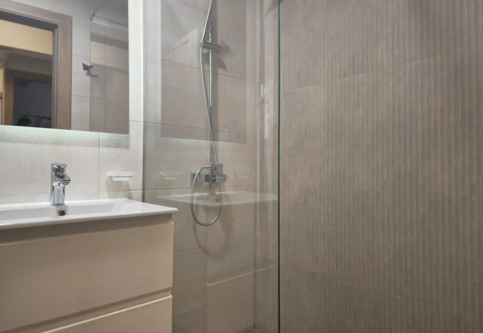 Rent, one bedroom apartment, 52m², Master Kvart, Podgorica