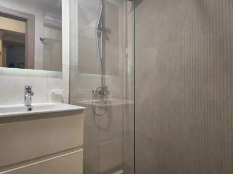 Rent, one bedroom apartment, 52m², Master Kvart, Podgorica - image 8