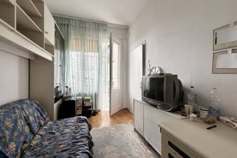 Sale, four bedroom apartment, 116m², Stari Grad, Beograd - image 9
