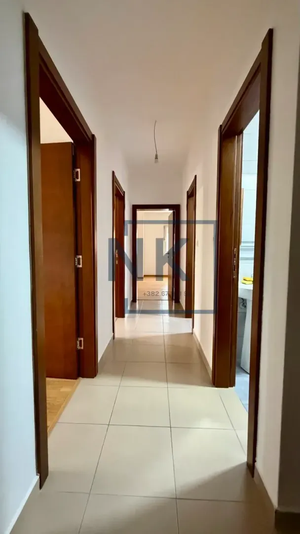 Prodaja, dvosoban stan, 73m², Tuški Put, Podgorica