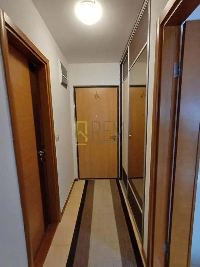 Prodaja, jednosoban stan, 44m², Stari Aerodrom, Podgorica