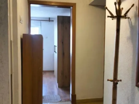 Rent, one bedroom apartment, 55m², Centar, Bar - image 3