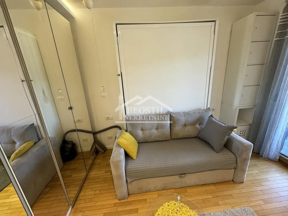Rent, one bedroom apartment, 41m², Zemun Sve Podlokacije, Beograd