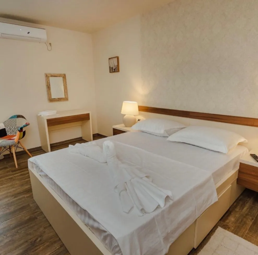 Prodaja, kuća, 380m², Bijela, Herceg Novi