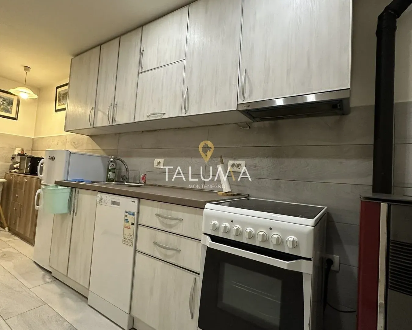 Prodaja, kuća, 125m², Centar, Cetinje