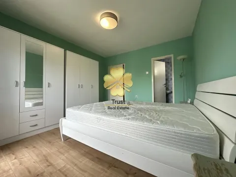 Izdavanje, kuća, 200m², Tološi, Podgorica - image 10