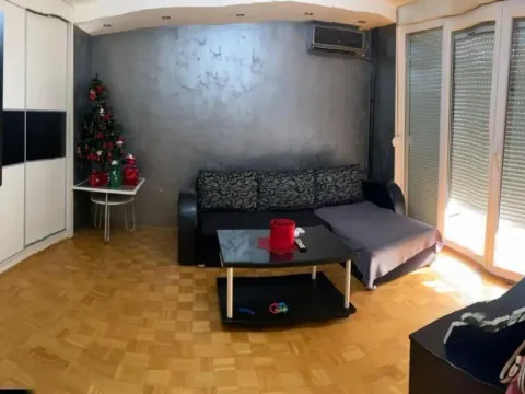 Sale, two bedroom apartment, 53m², Centar, Jagodina