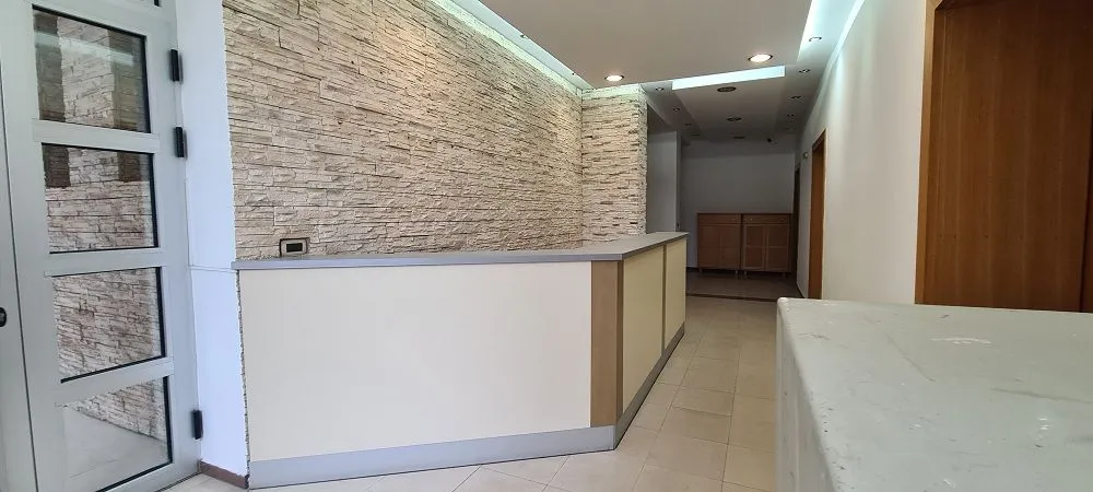 Izdavanje, poslovni prostor, 390m², Stari Grad, Beograd