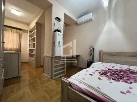 Izdavanje, dvosoban stan, 92m², City Kvart, Podgorica - image 8