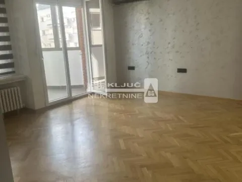 Stan in Kalenić Pijaca