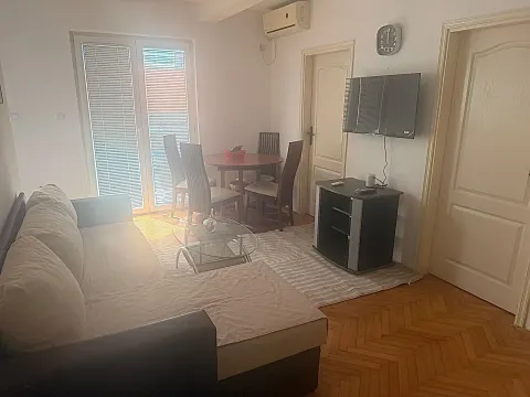 Rent, two bedroom apartment, 45m², Rozino, Budva - image 2