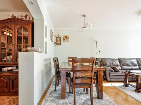 Sale, two bedroom apartment, 71m², Tivat, Crna Gora - image 7