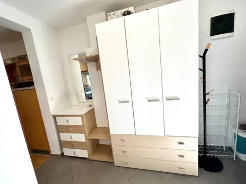 Izdavanje, dvosoban stan, 73m², Herceg Novi, Crna Gora - image 10