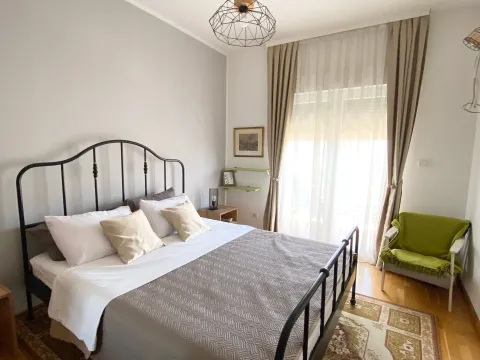 Rent, one bedroom apartment, 50m², City Kvart, Podgorica - image 8