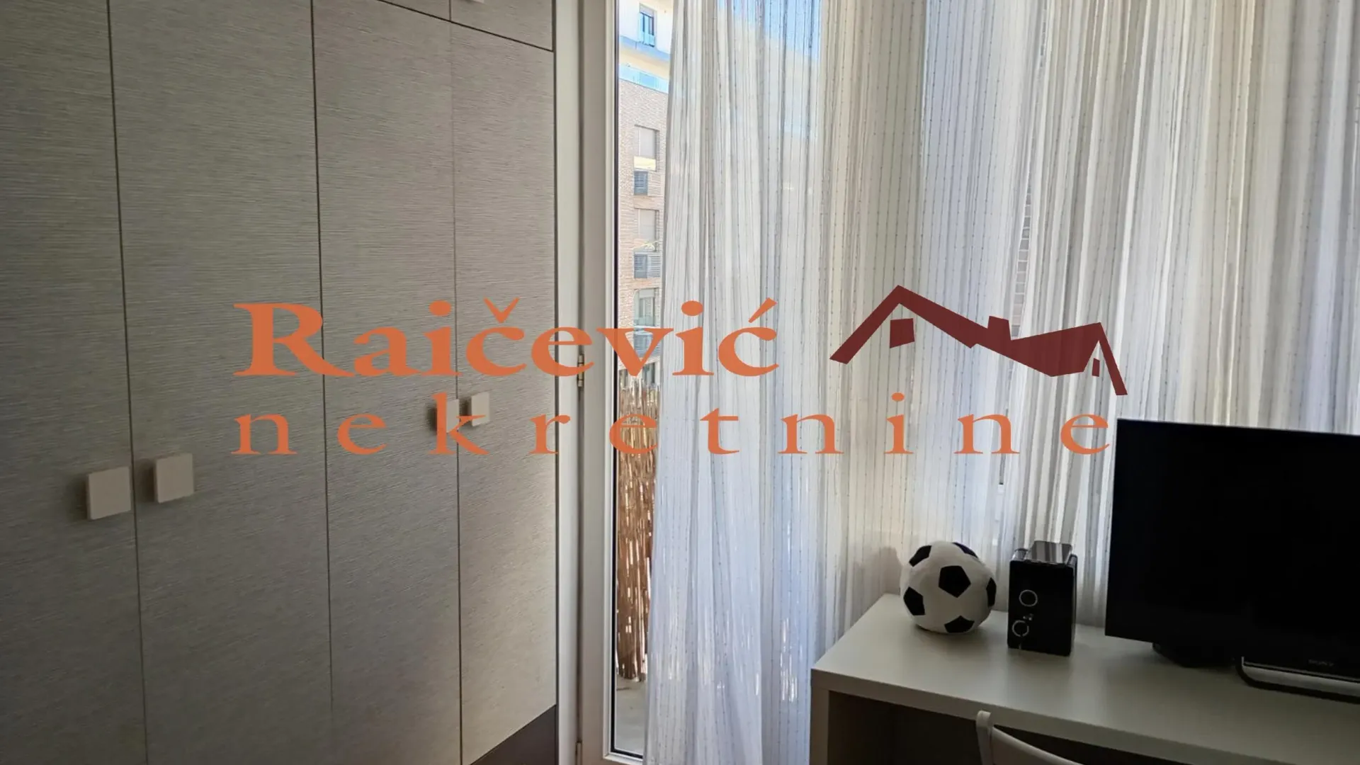 Prodaja, trosoban stan, 69m², Vračar Sve Podlokacije, Beograd