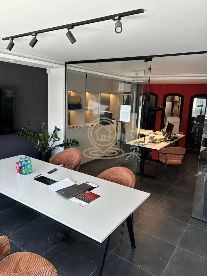 Prodaja, dvosoban stan, 74m², Banatić, Novi Sad Sve Podlokacije