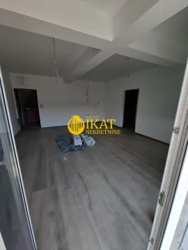 Prodaja, trosoban stan, 76m², Jajinci, Voždovac Sve Podlokacije - image 3