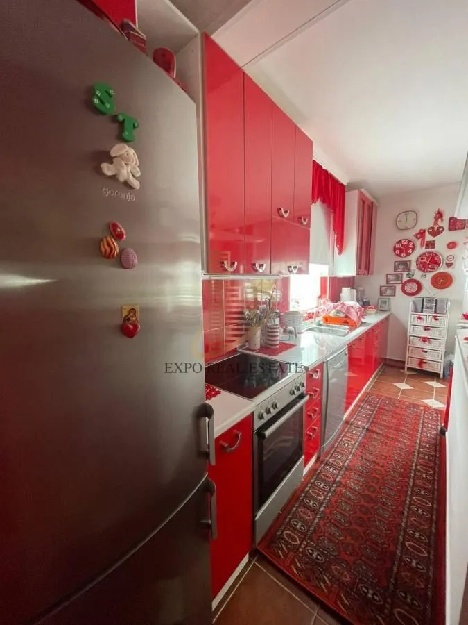 Rent, house, 400m², Veternička rampa, Novi Sad Sve Podlokacije