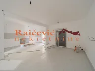 Prodaja, trosoban stan, 82m², Grocka, Beograd - image 1