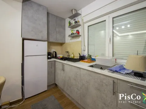 Prodaja, kuća, 150m², Centar, Podgorica - image 3