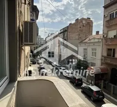 Izdavanje, poslovni prostor, 223m², Kalenić Pijaca, Vračar Sve Podlokacije - image 19