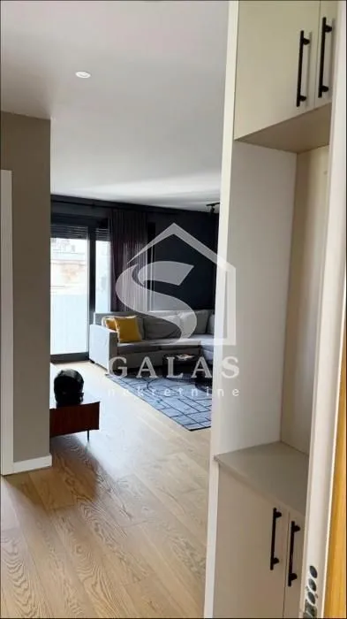 Sale, three bedroom apartment, 78m², Neimar, Vračar Sve Podlokacije