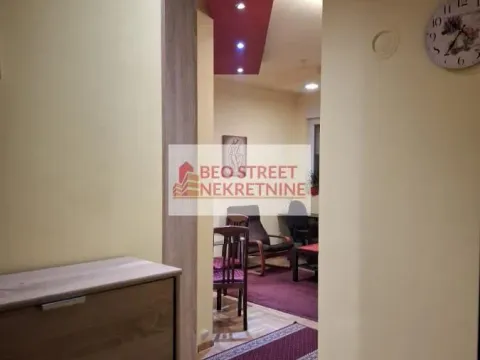 Izdavanje, jednosoban stan, 35m², Borča 1, Borča Sve Podlokacije - image 1