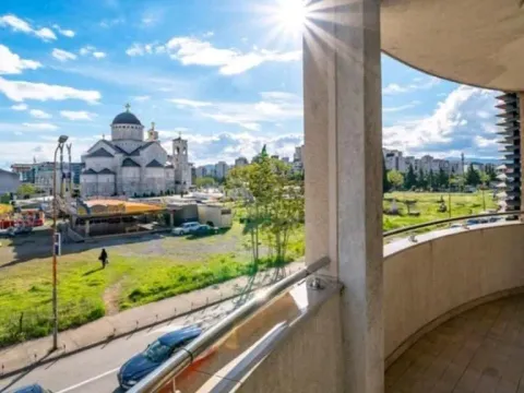 Sale, three bedroom apartment, 140m², Podgorica, Crna Gora - image 13