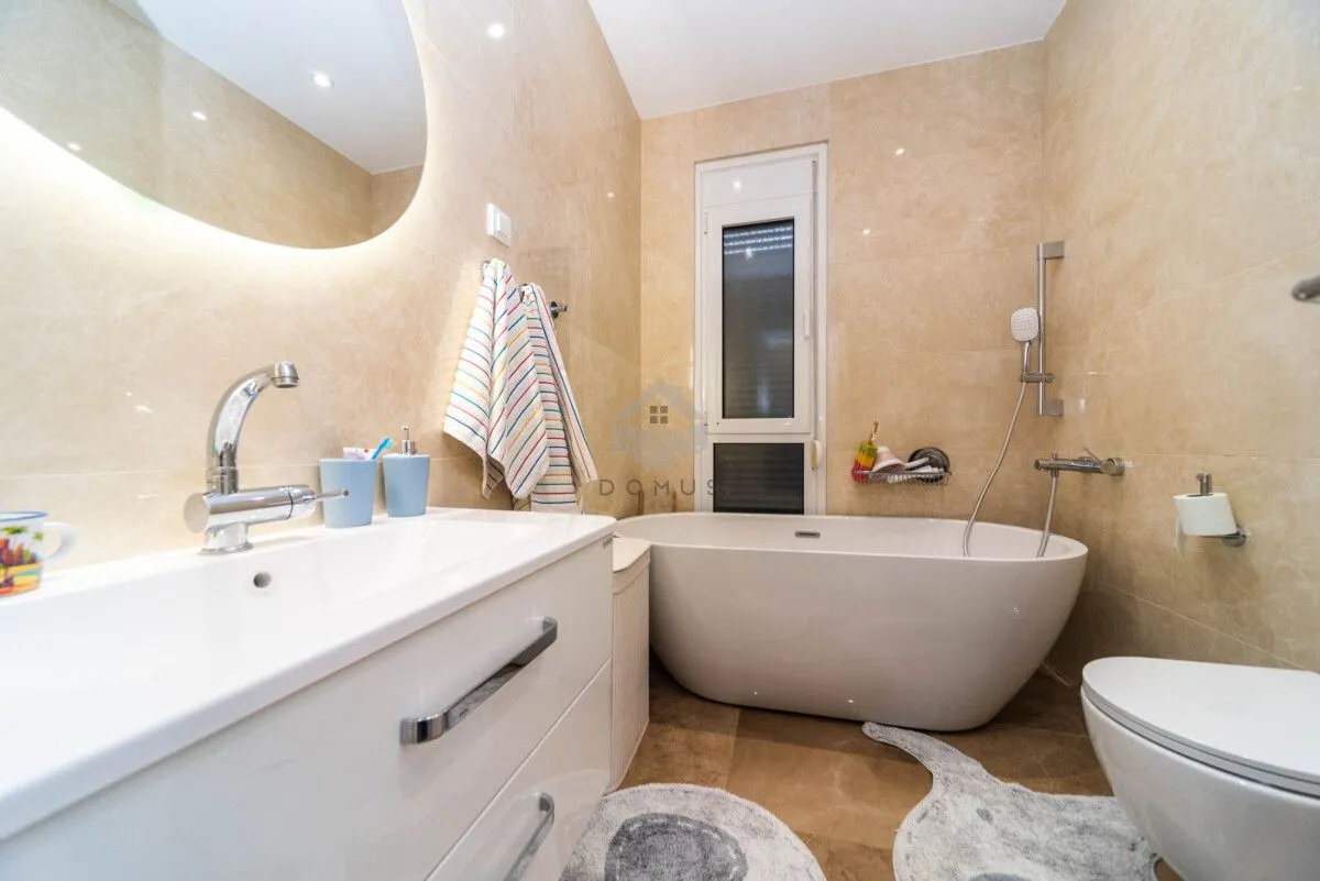Prodaja, kuća, 145m², Zagorič, Podgorica